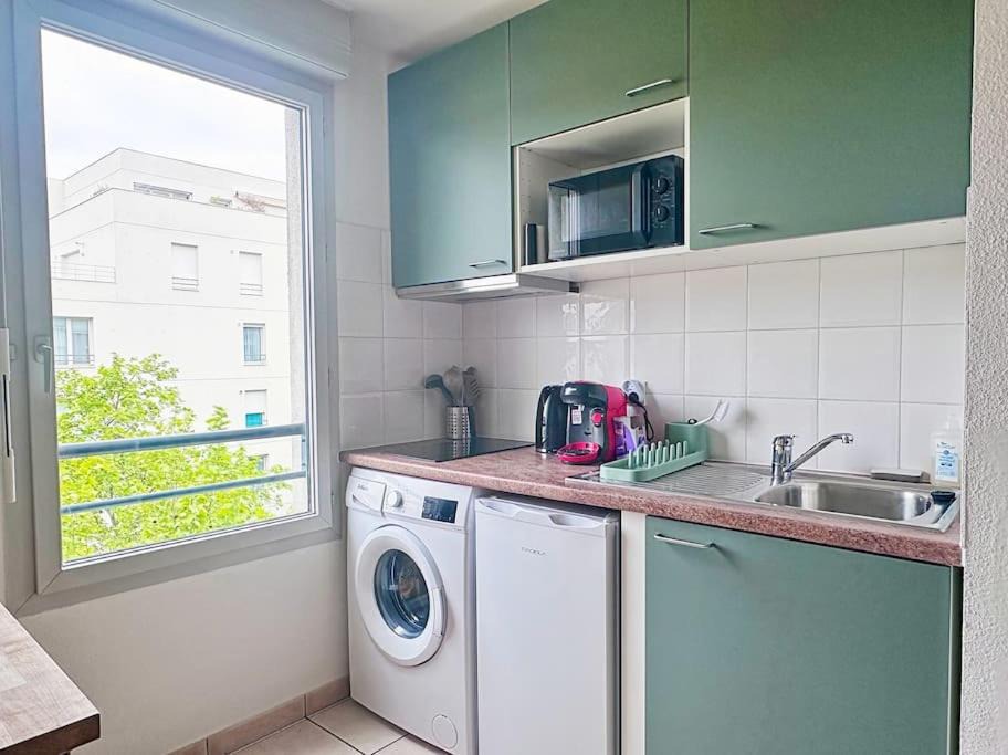 Photo of Others in Buers