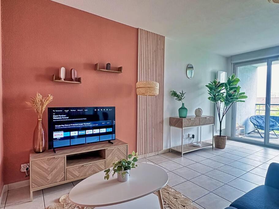 Photo of Others in Buers