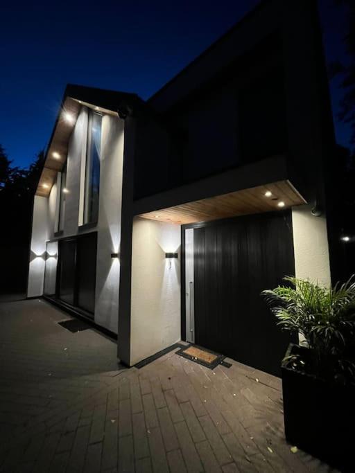 Photo of Others in Timperley