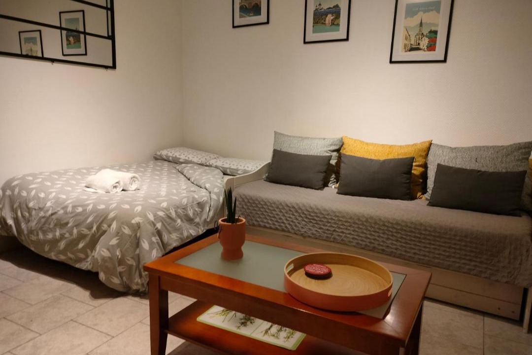 Photo of Bedroom in Nyoiseau