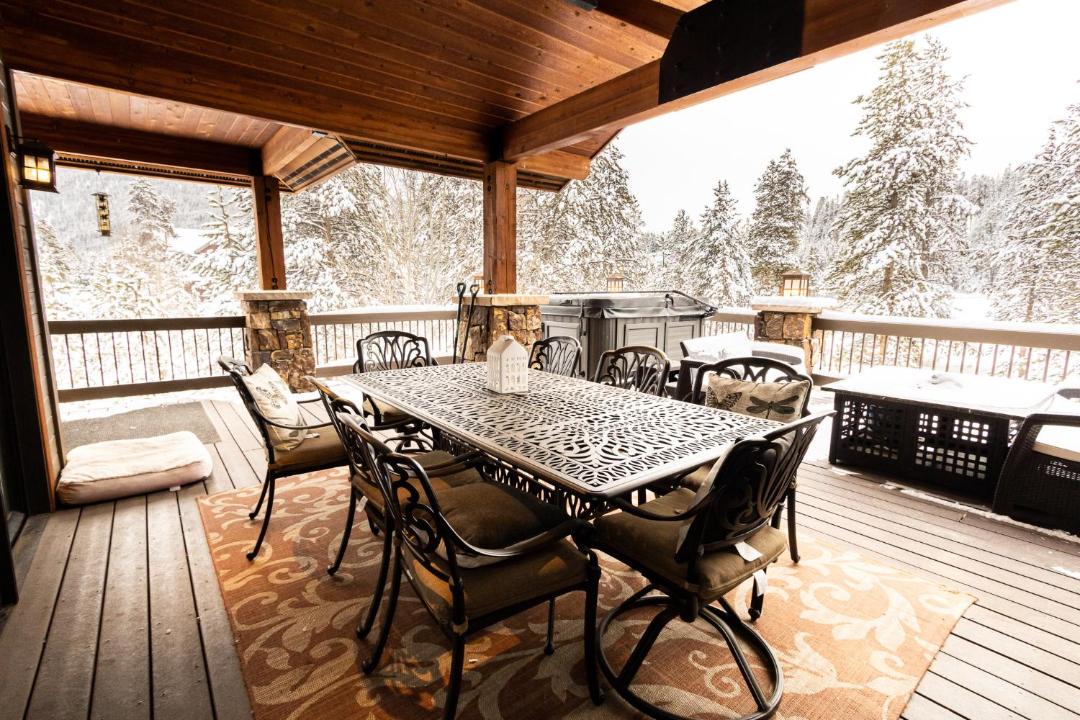 Photo of Patio Balcony in Elk Run
