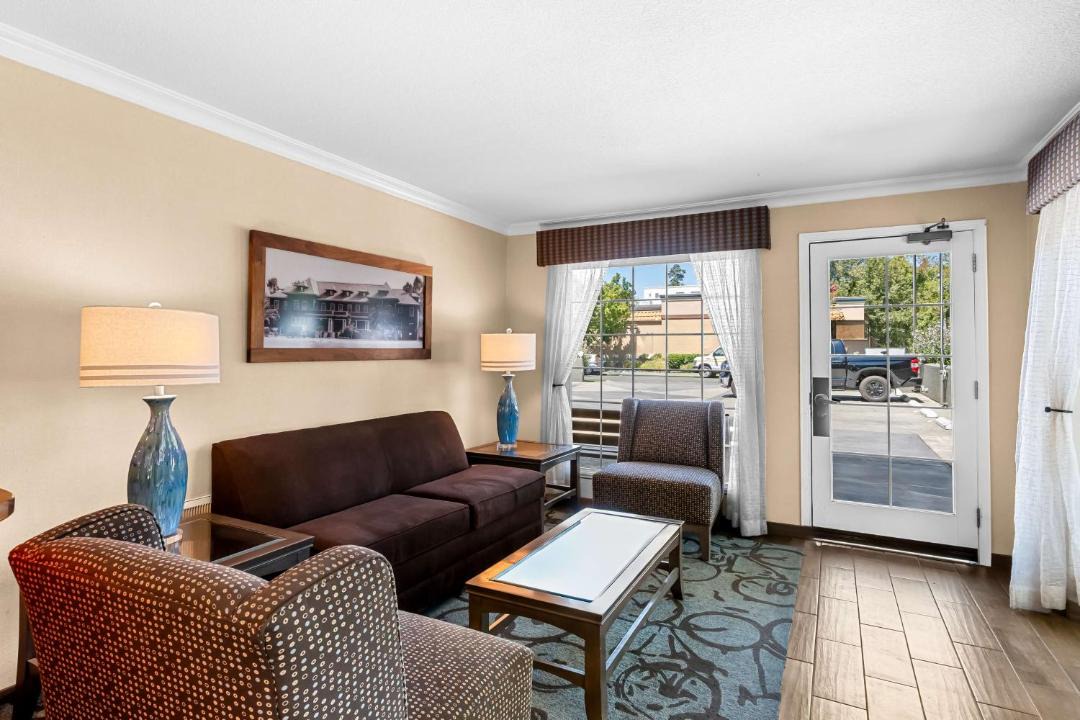 Photo of Others in Davis