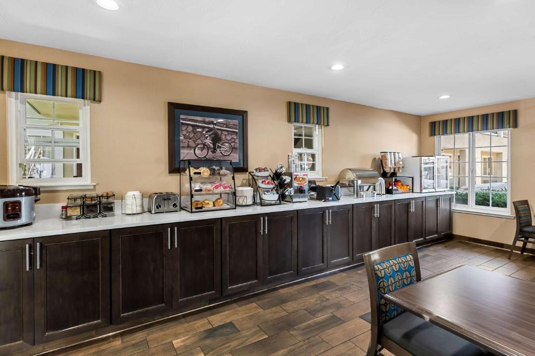 Photo of Others in Davis