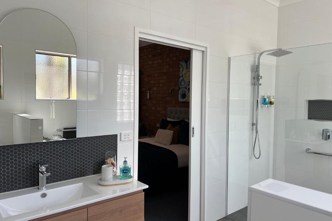 Photo of Bathroom in Lakes Entrance
