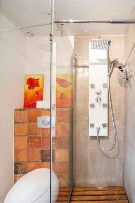 Photo of Bathroom in Miannay