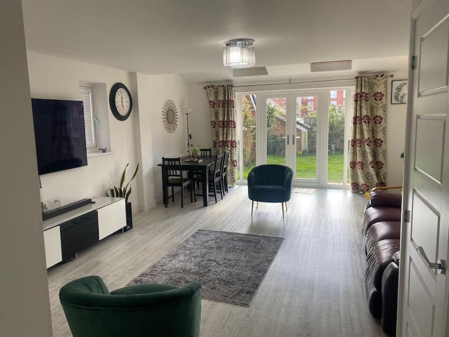 Photo of Others in Basingstoke