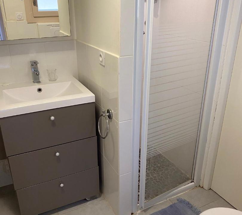 Photo of Bathroom in Mudaison