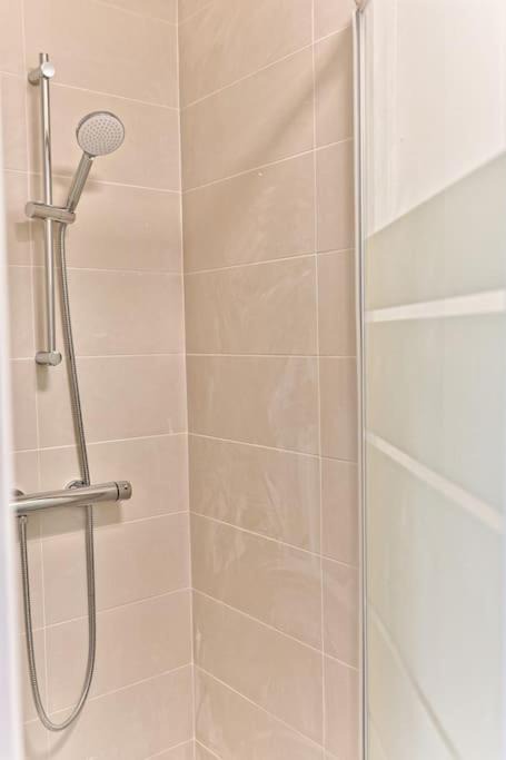 Photo of Bathroom in Asnieres-sur-Seine