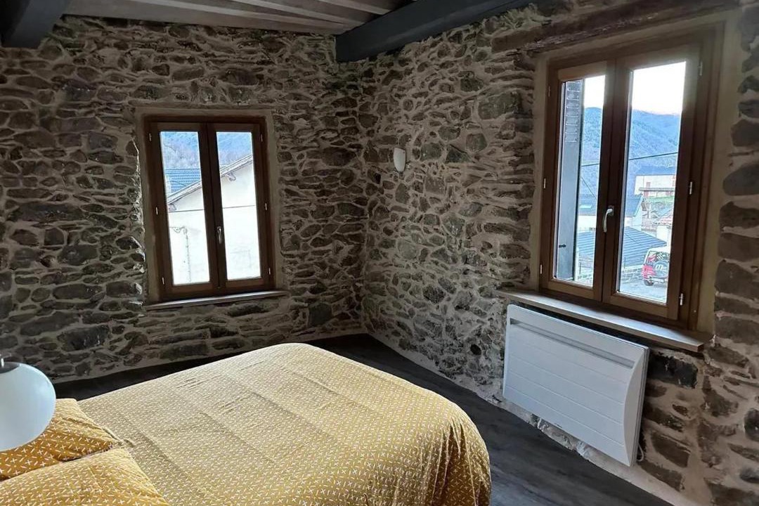 Photo of Bedroom in Ascou