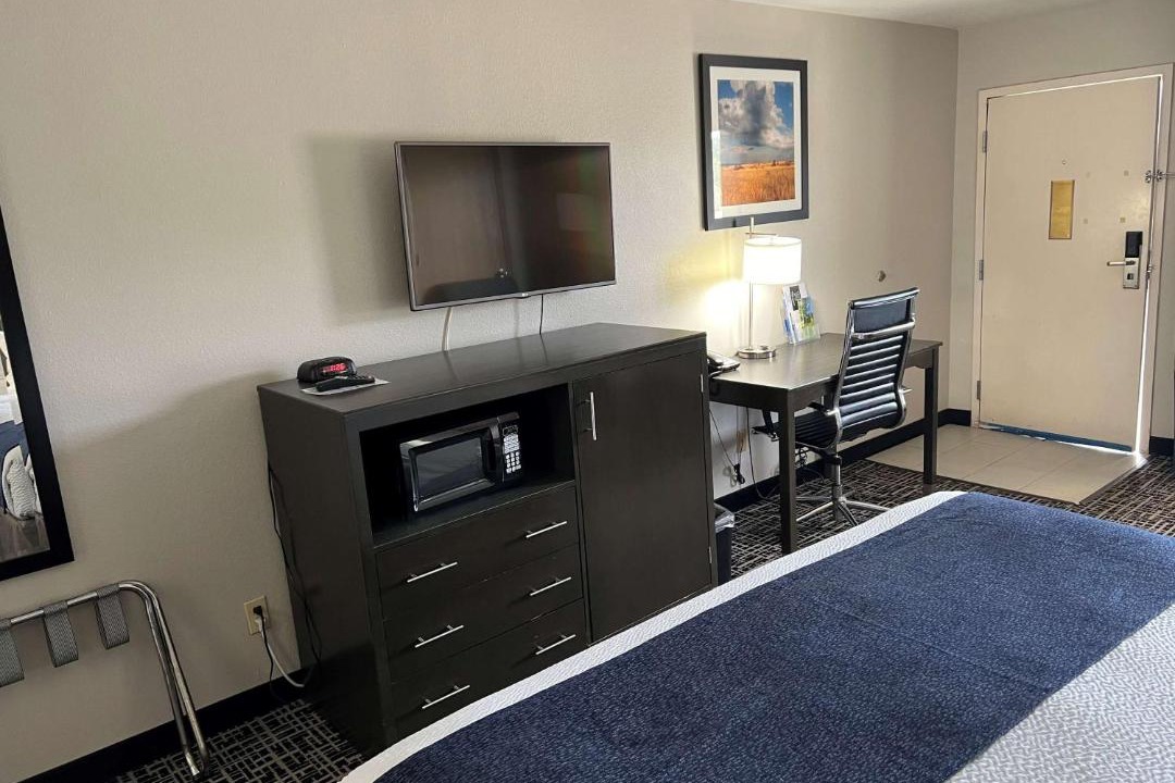 Photo of Bedroom in Grove