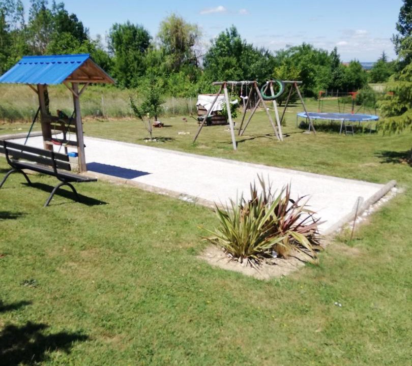 Photo of Others in Marcollin