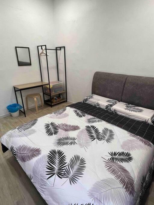 Photo of Bedroom in Taman Century