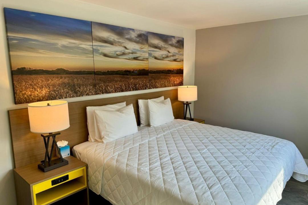 Photo of Bedroom in Hypoluxo