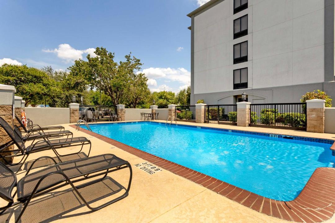 Photo of Patio Balcony in Sugar Land