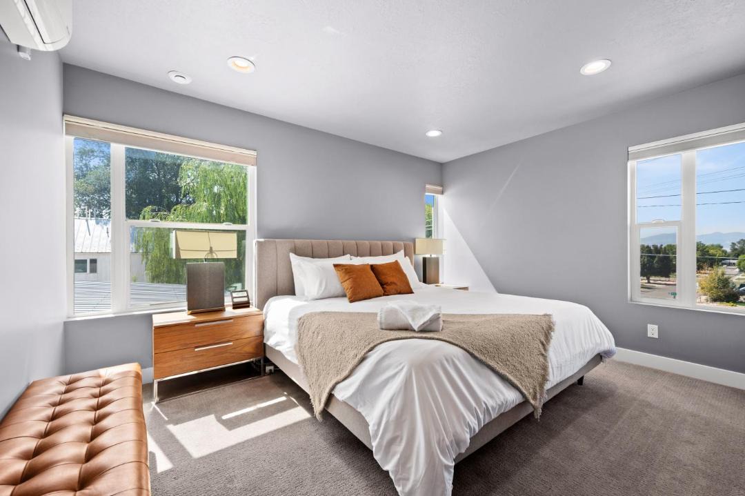 Photo of Bedroom in Millcreek