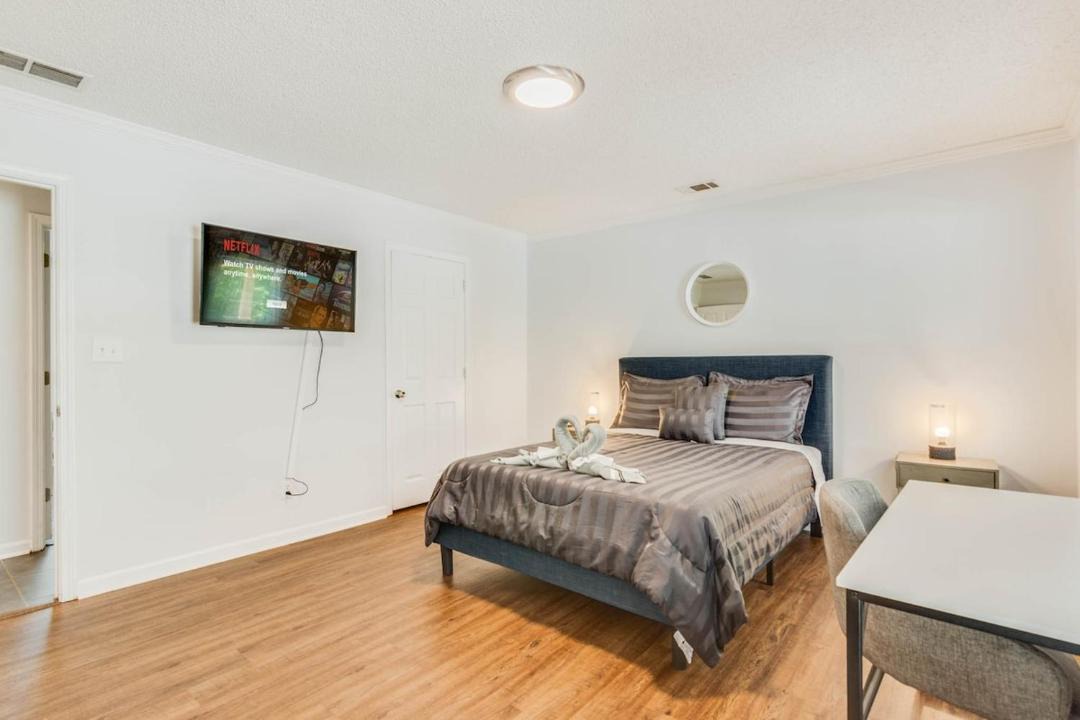 Photo of Others in Conyers