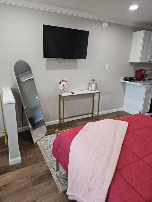 Photo of Bedroom in Cleveland