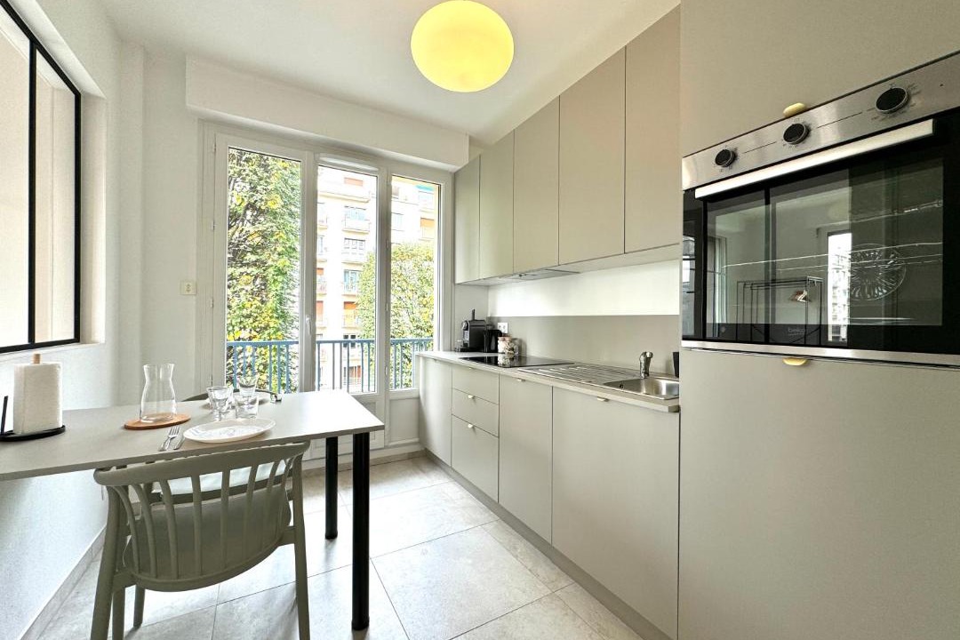 Photo of Kitchen in Quartier Exposition-Bajatiere