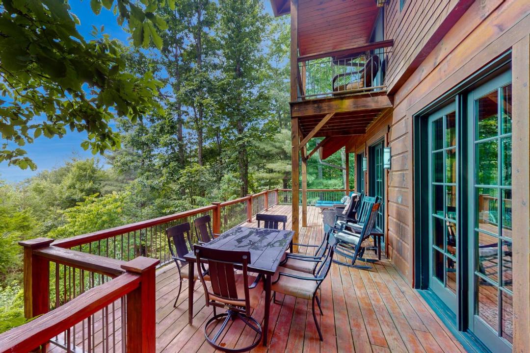 Photo of Patio Balcony in Skyland