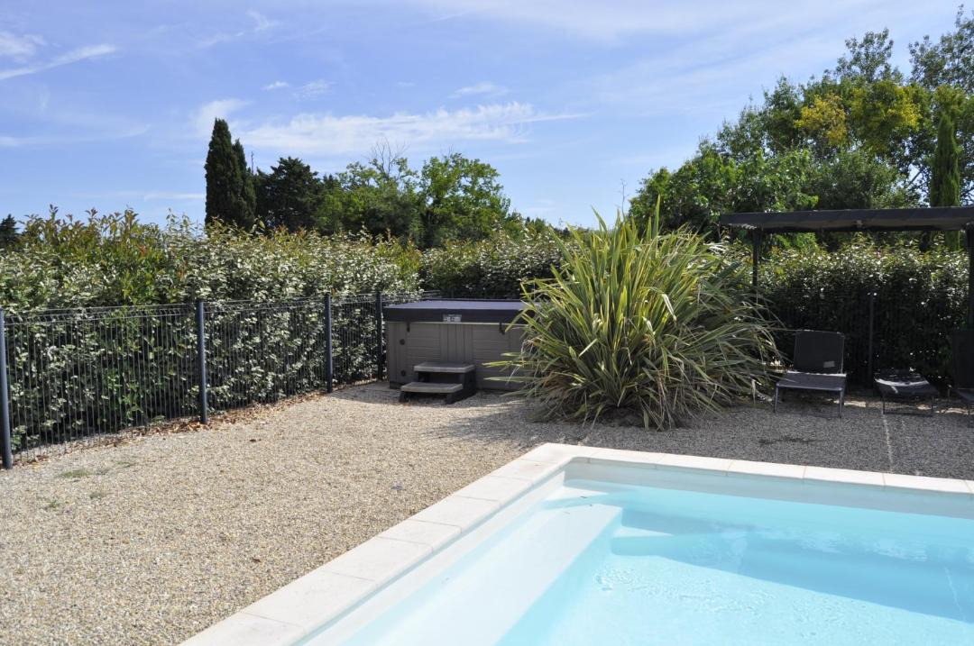 Photo of Others in Visan