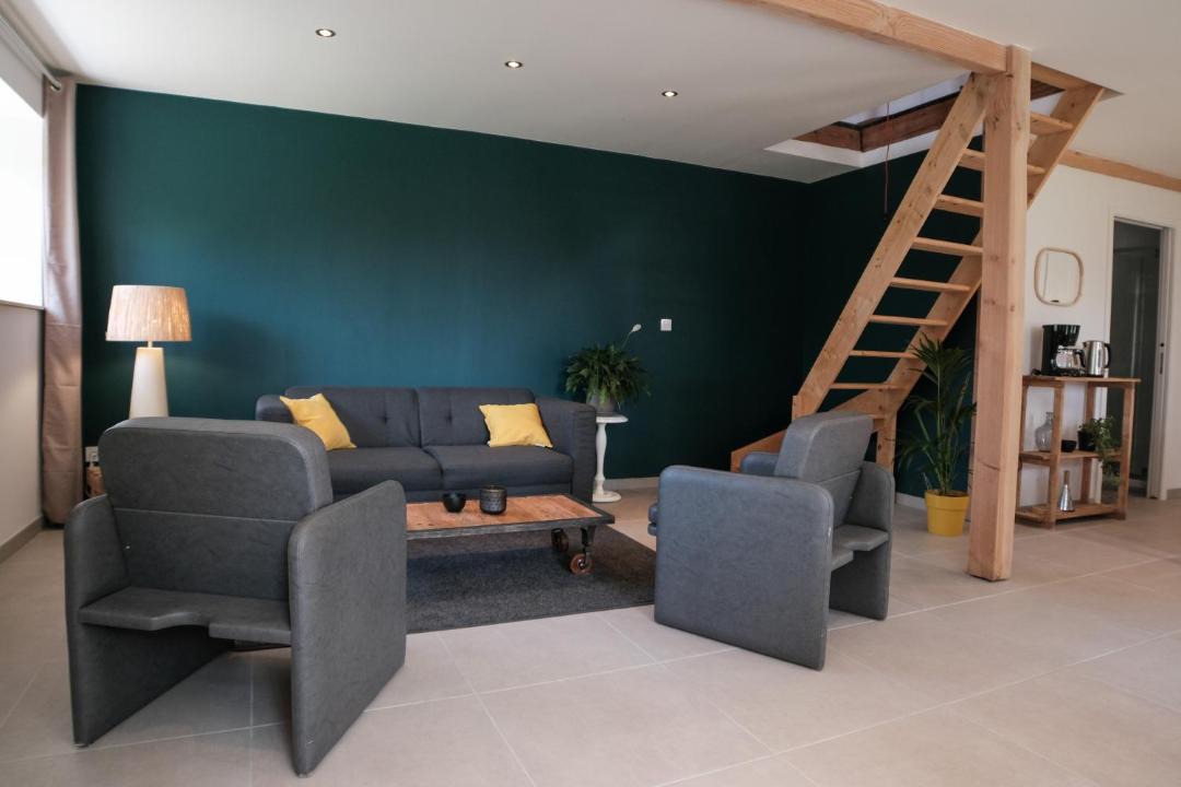 Photo of Livingroom in Bord-Saint-Georges