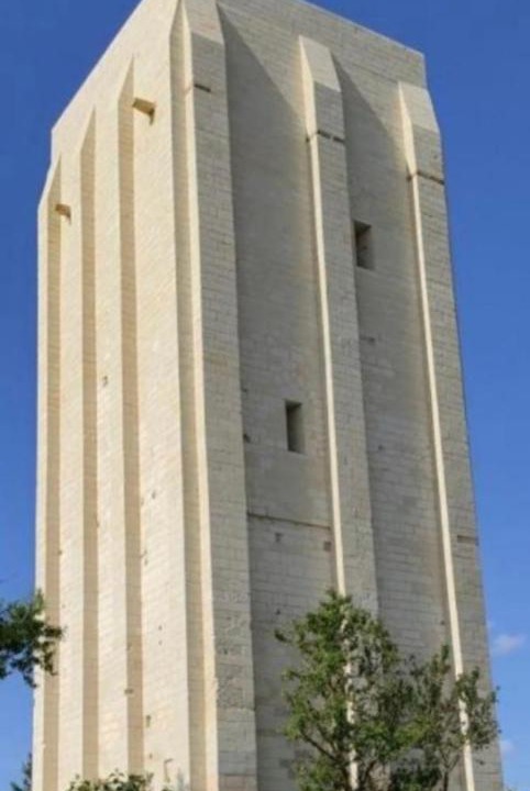 Photo of Buildings in Loudun