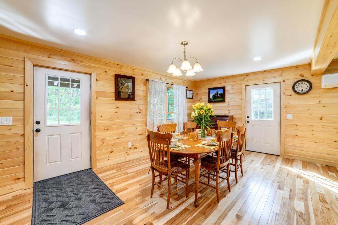 Photo of Others in Mount Upton