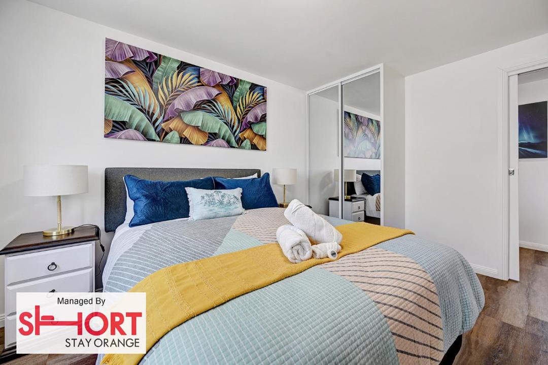 Photo of Bedroom in Orange