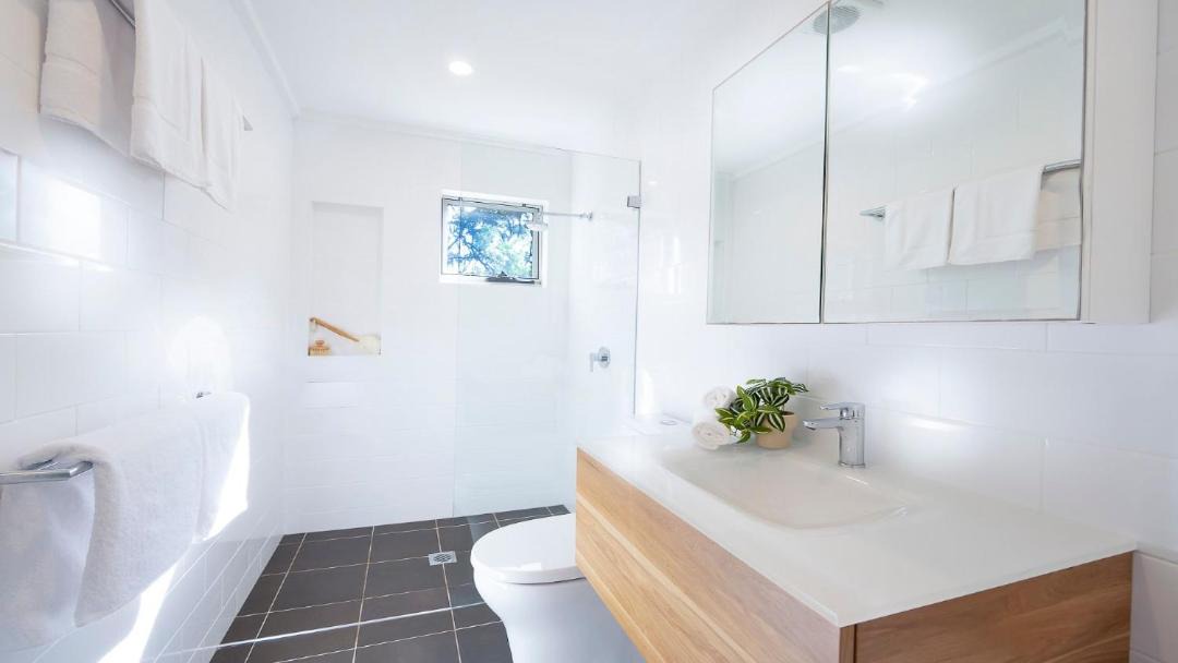 Photo of Bathroom in Currarong