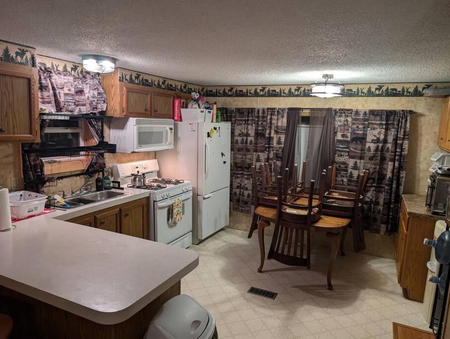 Photo of Kitchen in Grant County