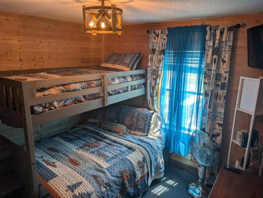 Photo of Bedroom in Grant County