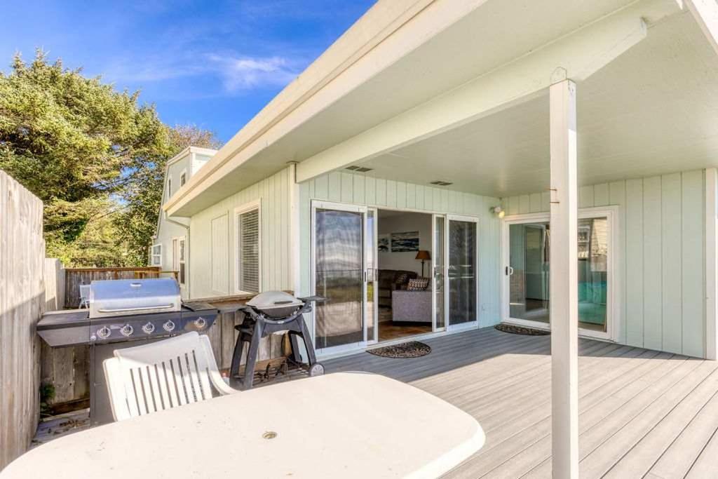 Photo of Others in Lincoln City