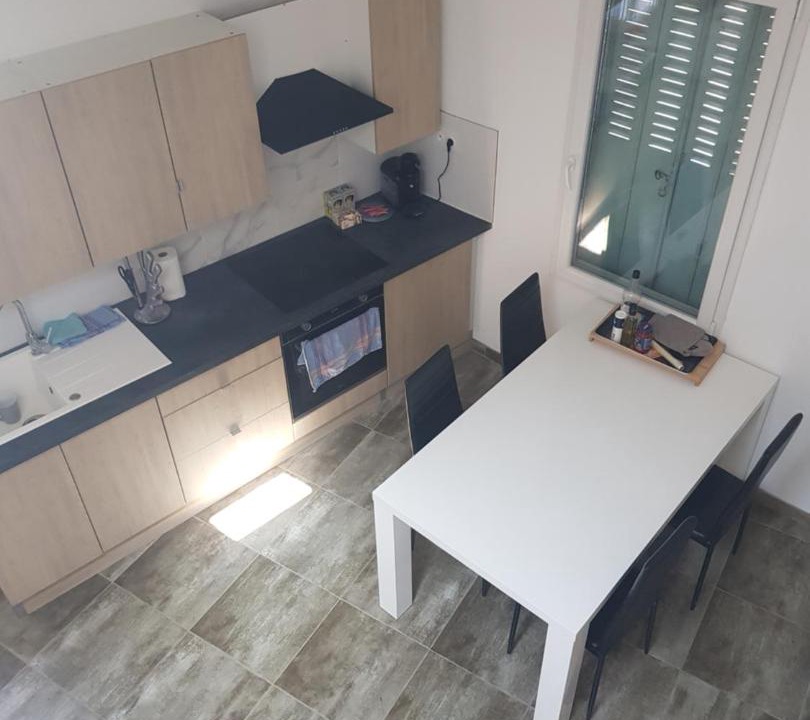 Photo of Others in Tulette