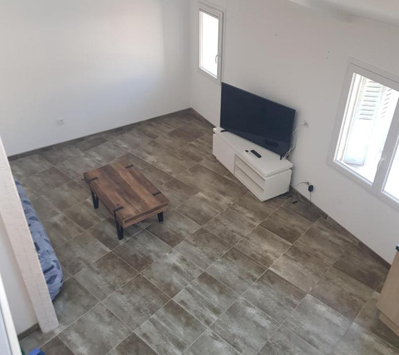 Photo of Others in Tulette