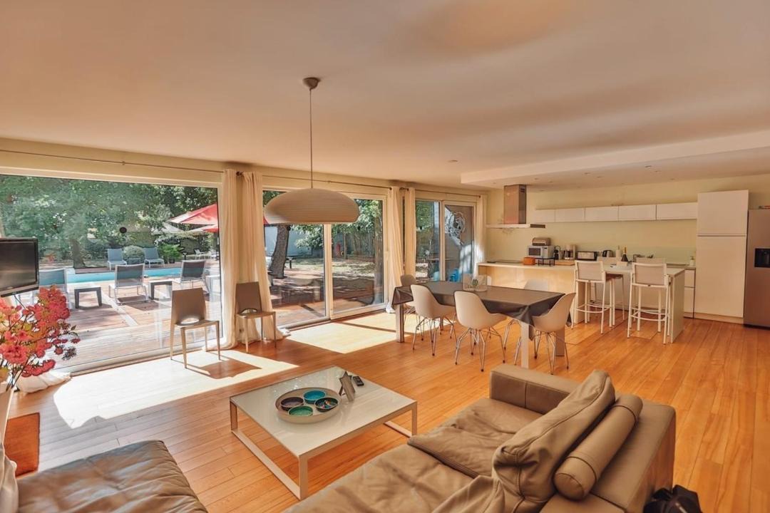 Photo of Others in Grayan-Et-L'Hopital