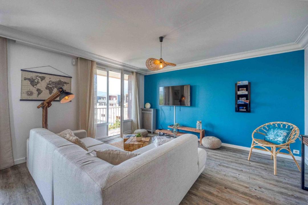 Photo of Others in Secteur 3