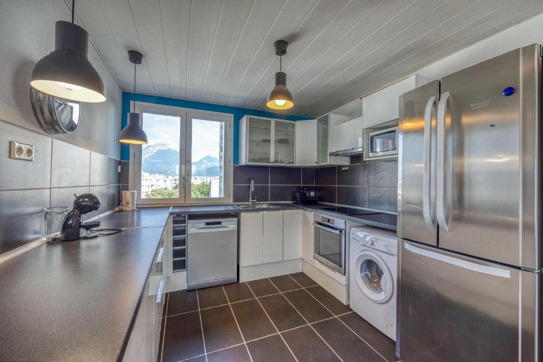 Photo of Kitchen in Secteur 3