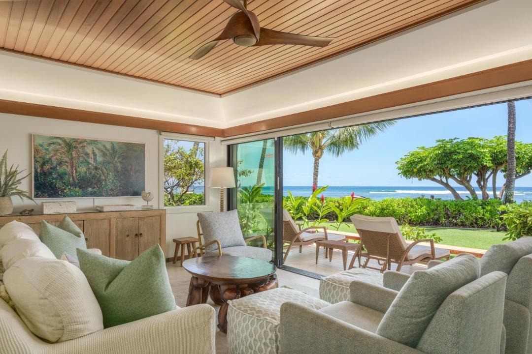 Photo of Others in Historic Lahaina Front Street