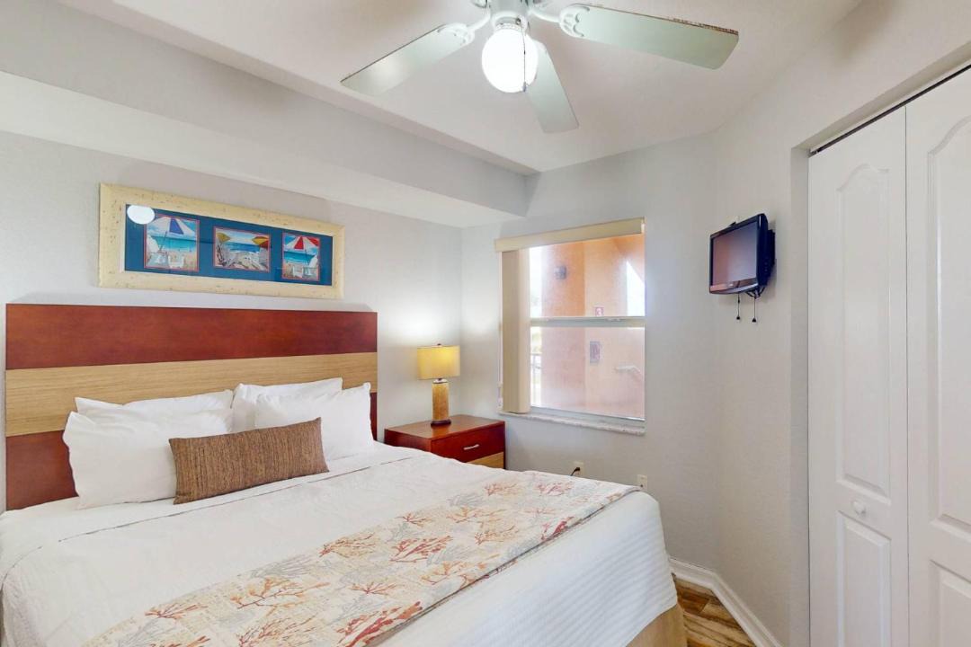 Photo of Bedroom in Treasure Island