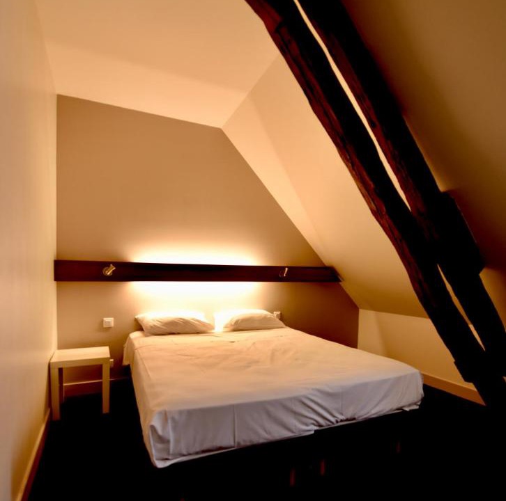 Photo of Bedroom in Saint-Fargeau