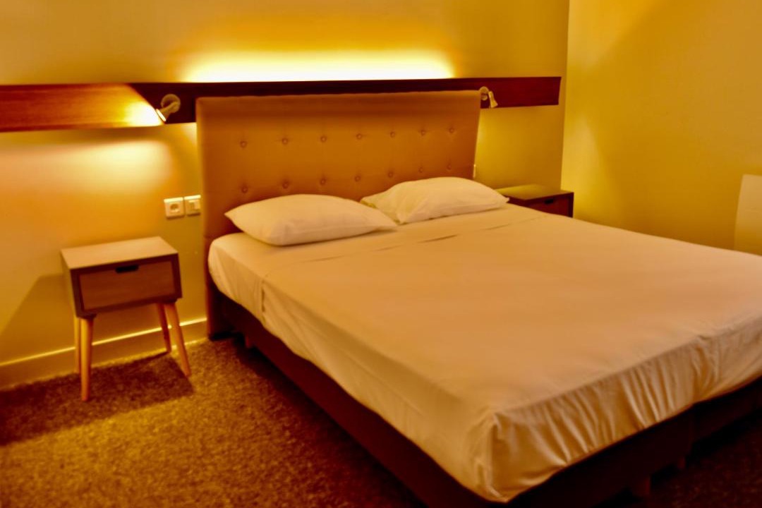 Photo of Bedroom in Saint-Fargeau