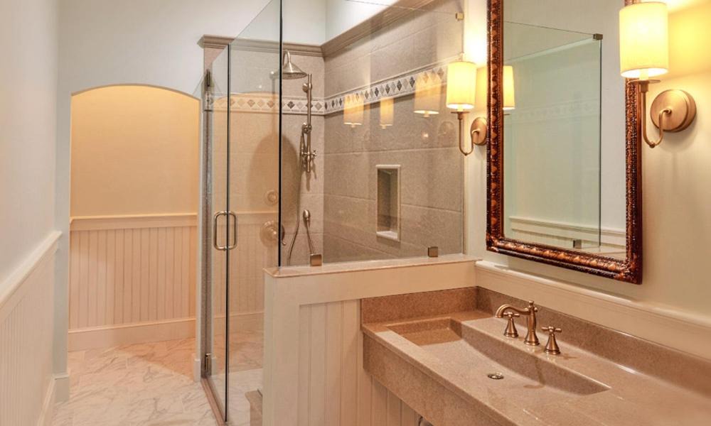 Photo of Bathroom in De Funiak Springs