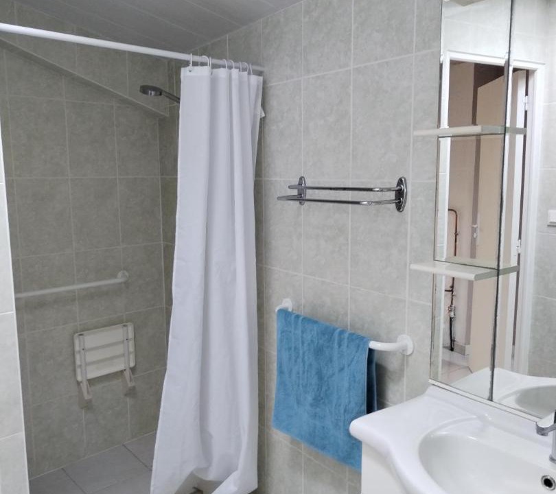 Photo of Bathroom in La Chevroliere