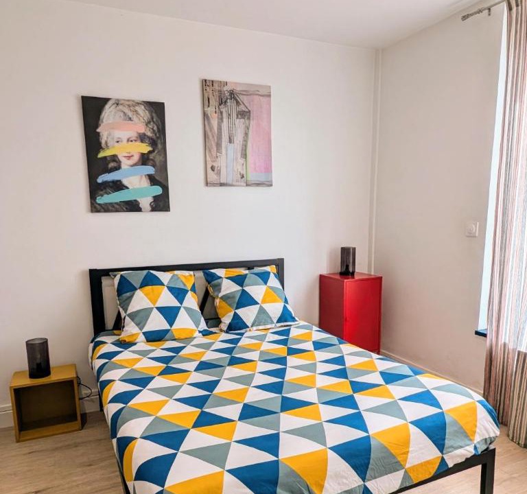 Photo of Bedroom in Charleville-Mezieres