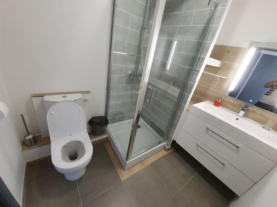 Photo of Bathroom in Cholet