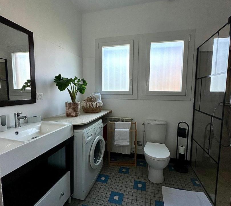 Photo of Bathroom in Luquet