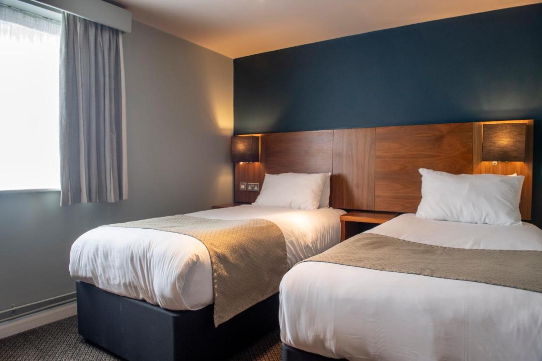 Photo of Bedroom in Hook