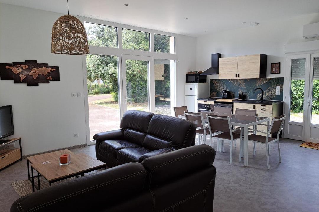 Photo of Livingroom in Saint-Medard-de-Guizieres