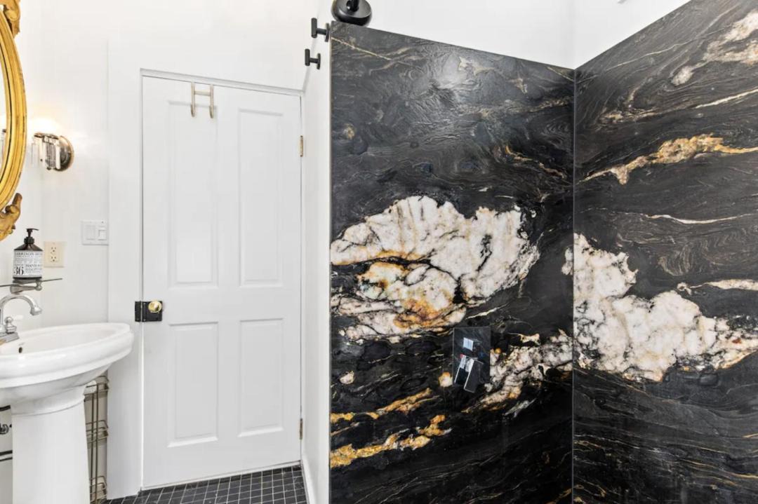 Photo of Bathroom in Natchez