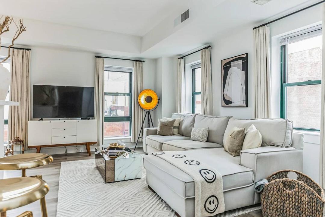 Photo of Others in Downtown